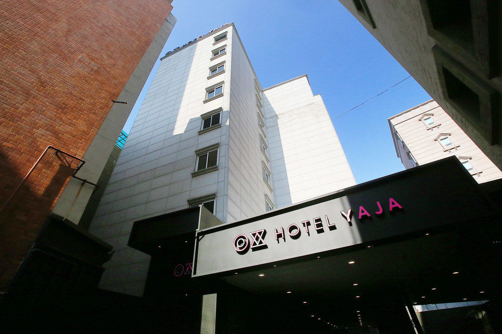 Hotel Yaja Jongno Сеул Екстер'єр фото