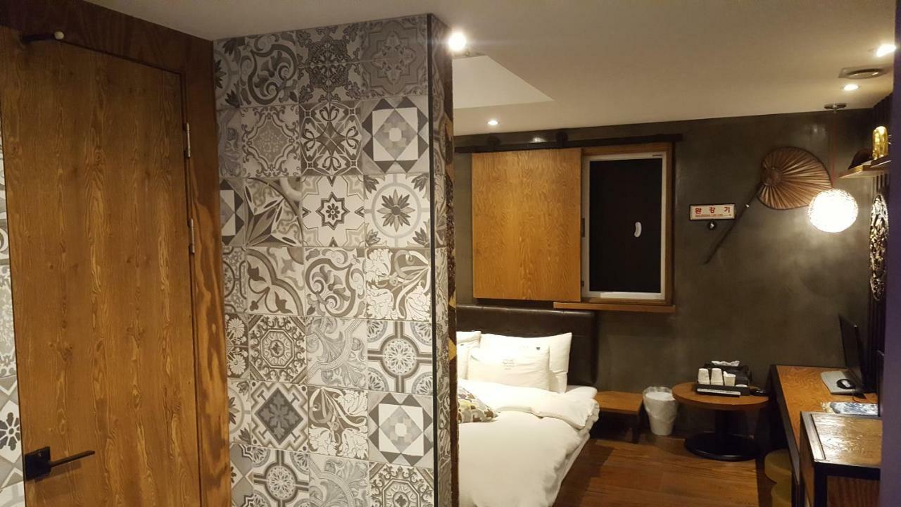 Hotel Yaja Jongno Сеул Екстер'єр фото
