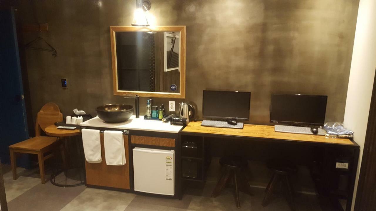 Hotel Yaja Jongno Сеул Екстер'єр фото