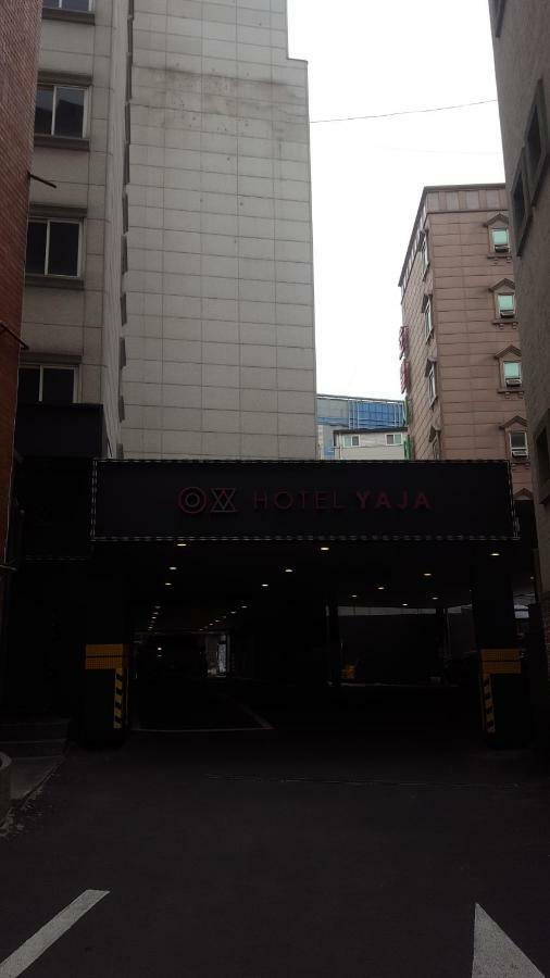 Hotel Yaja Jongno Сеул Екстер'єр фото